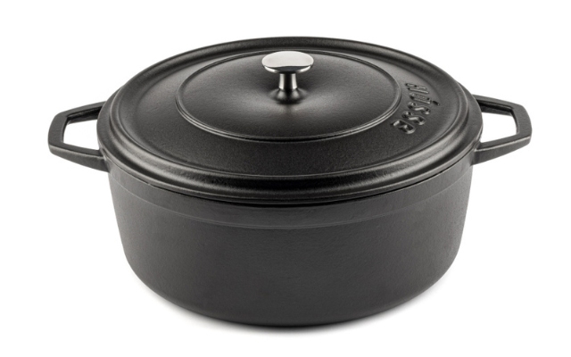 chugunen-komplekt-ot-3-custy-hosse-cheren-4